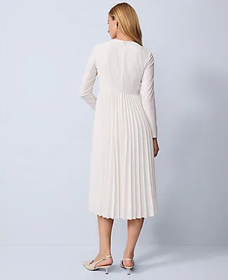 Ann Taylor Pleated Crepe Flare Dress sold by Ann Taylor product image thumbnail 2