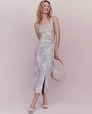 Ann Taylor Knotted Linen Blend Pencil Skirt sold by Ann Taylor product image thumbnail 5