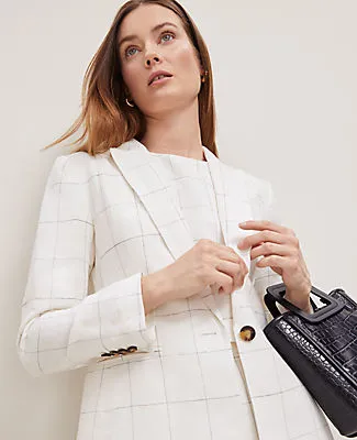 Ann Taylor The Petite Fitted One Button Blazer in Windowpane Linen Blend sold by Ann Taylor product image thumbnail 3