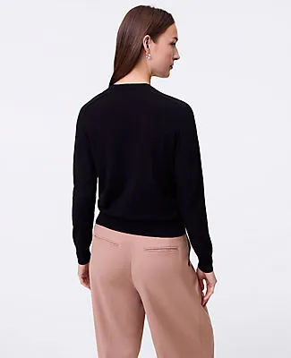 Ann Taylor V-Neck Sweater sold by Ann Taylor product image thumbnail 2
