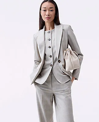 Ann Taylor The Fitted Blazer in Plaid sold by Ann Taylor product image thumbnail 3