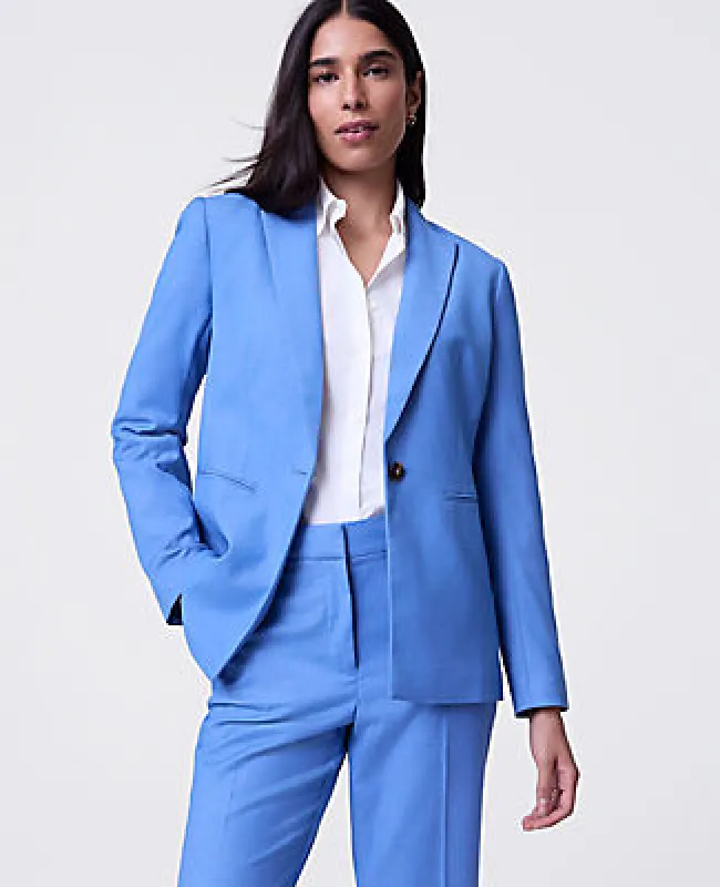 Ann Taylor The Petite One Button Blazer in Luxe Twill made by Ann Taylor