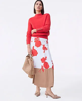 Ann Taylor Petite Floral Satin Pleated Skirt sold by Ann Taylor product image thumbnail 4