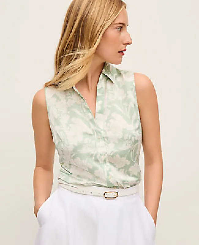 Ann Taylor Floral Sleeveless Essential Shirt made by Ann Taylor