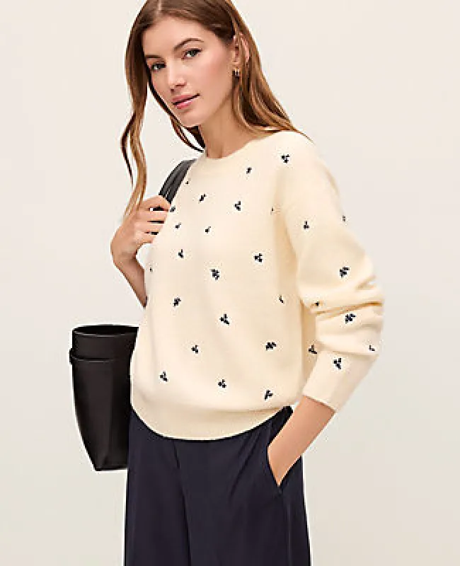Ann Taylor Petite Weekend Collection Floral Embroidered Sweater made by Ann Taylor
