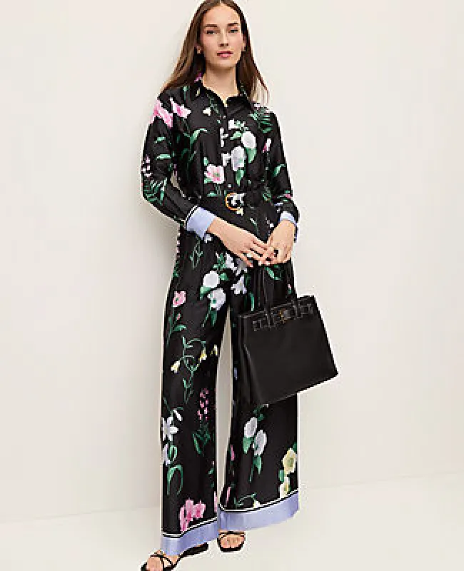 Ann Taylor The Floral Pleated Wide Leg Pant in Satin made by Ann Taylor