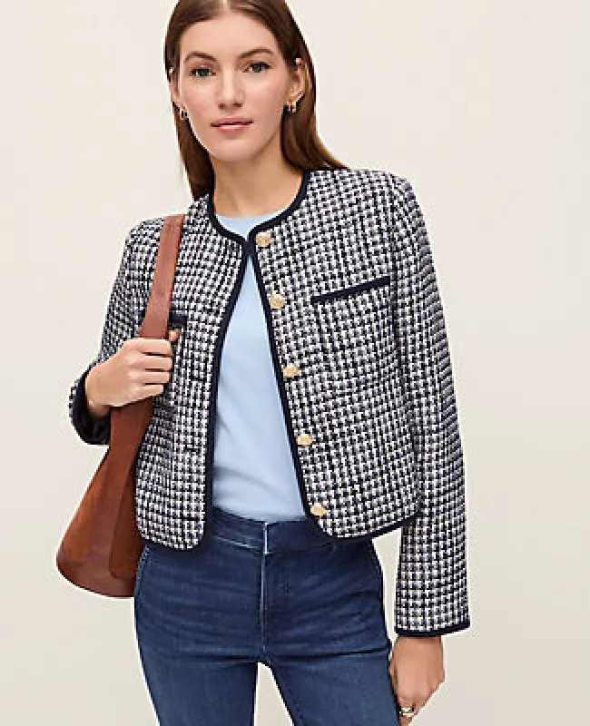 Ann Taylor Petite Weekend Collection Tweed Crew Neck Jacket made by Ann Taylor