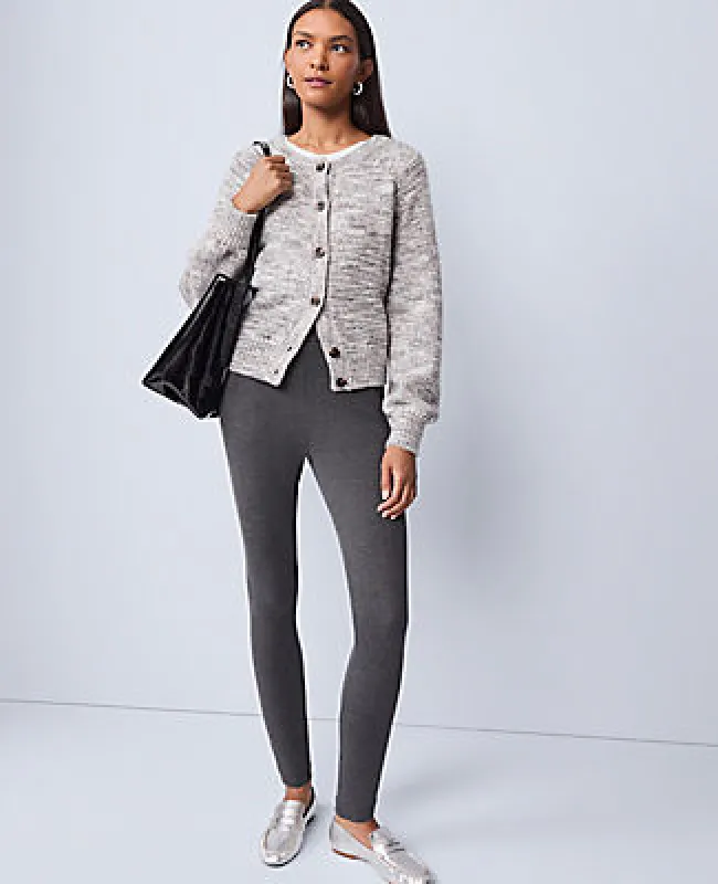 Ann Taylor Weekend Collection Classic Easy Fit Legging made by Ann Taylor
