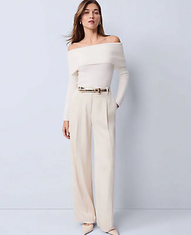 Ann Taylor The Petite Pleated Trouser in Satin made by Ann Taylor