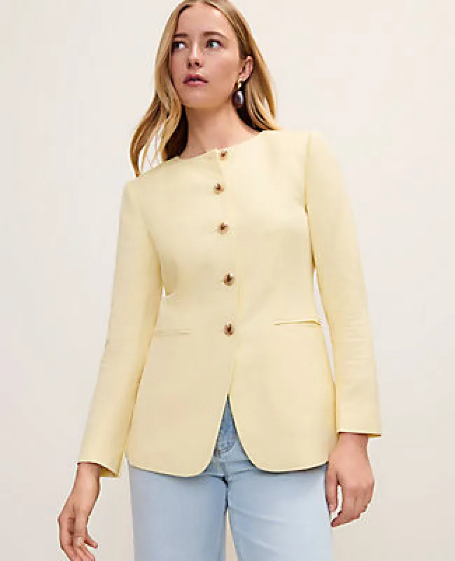 Ann Taylor The Petite Cutaway Jacket in Linen Blend made by Ann Taylor