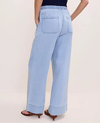 Ann Taylor The Petite Relaxed Wide-Leg Jean sold by Ann Taylor product image thumbnail 3
