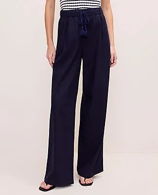 Ann Taylor Petite Weekend Easy Fit Wide-Leg Pant in Linen Blend sold by Ann Taylor product image thumbnail 2