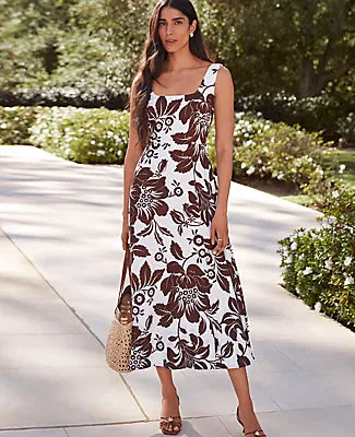 Ann Taylor Floral Flare Midi Dress in Linen Blend sold by Ann Taylor product image thumbnail 4