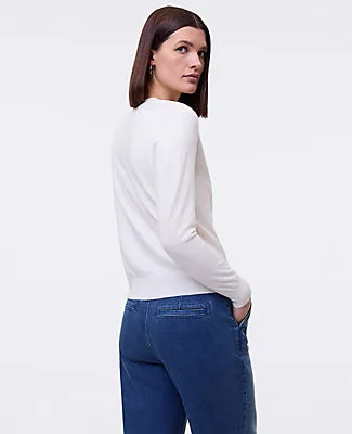 Ann Taylor V-Neck Sweater sold by Ann Taylor product image thumbnail 2
