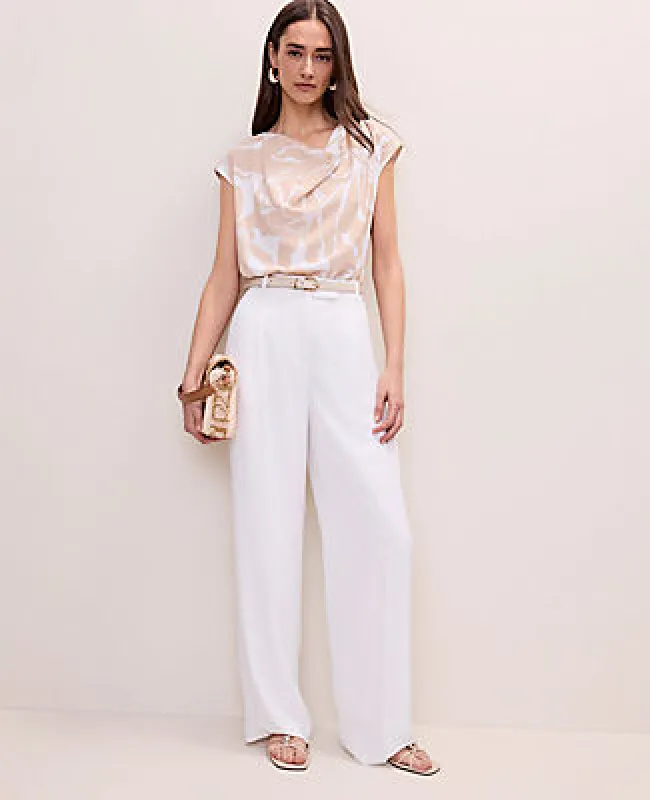 Ann Taylor The Petite Pleated Straight Pant made by Ann Taylor