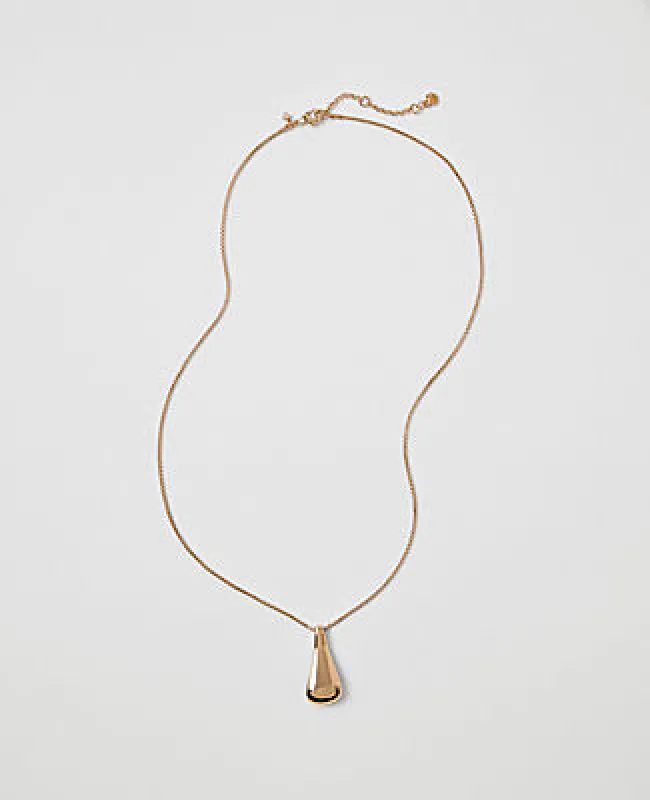 Ann Taylor Metal Pendant Necklace made by Ann Taylor