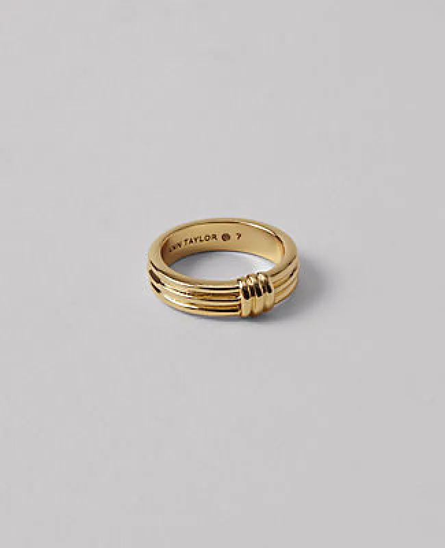 Ann Taylor Metal Textured Knot Ring made by Ann Taylor