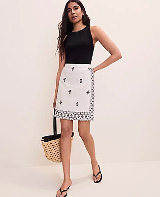 Ann Taylor Petite Embroidered Easy Fit Skirt made by Ann Taylor