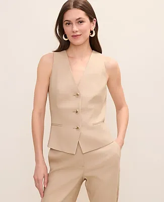 Ann Taylor The Petite Cutaway Vest in Linen Blend sold by Ann Taylor product image thumbnail 3