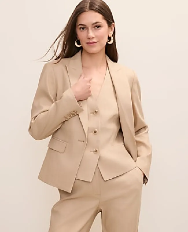 Ann Taylor The Short One Button Blazer in Linen Blend made by Ann Taylor