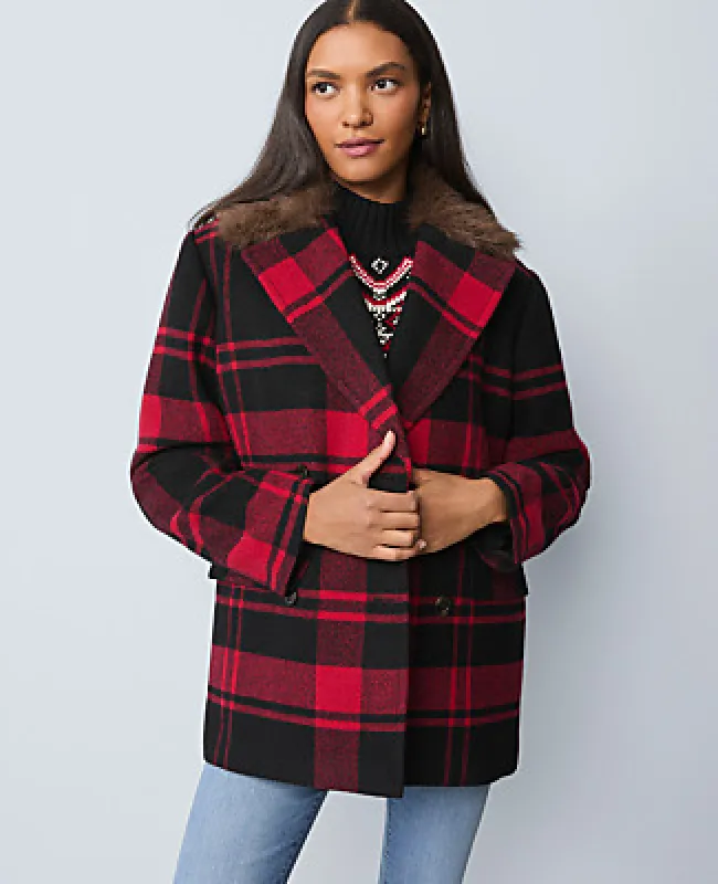 Ann Taylor Petite Weekend Plaid Faux Fur Trimmed Peacoat made by Ann Taylor