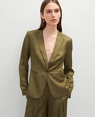 Ann Taylor The Hutton Blazer sold by Ann Taylor product image thumbnail 3
