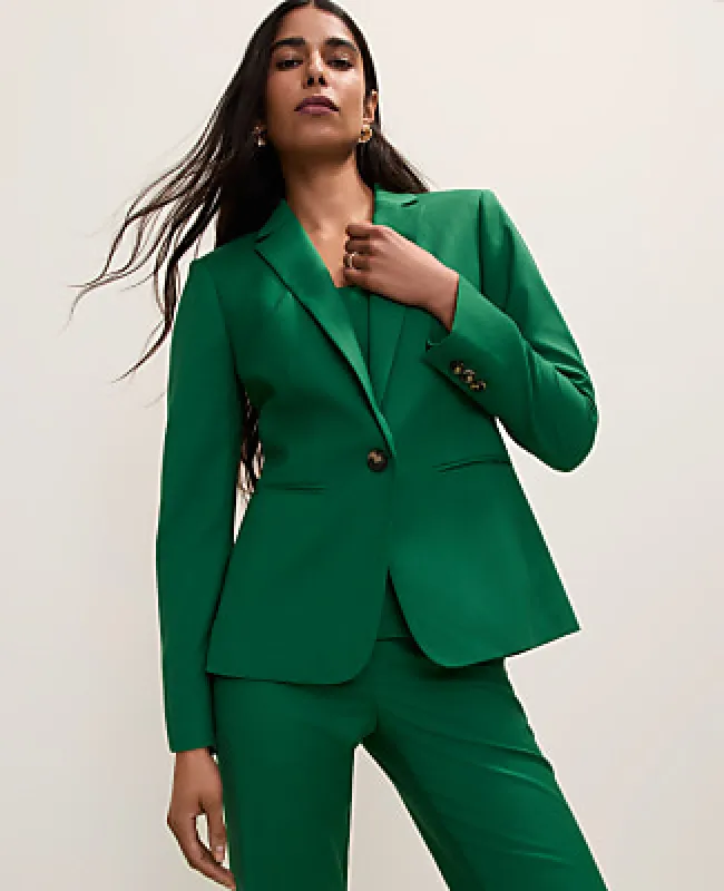 Ann Taylor The Petite Hutton Blazer made by Ann Taylor