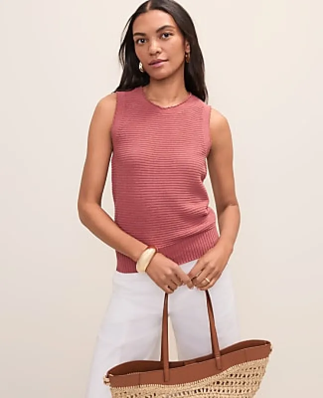 Ann Taylor Weekend Crew Neck Sweater Shell Top made by Ann Taylor