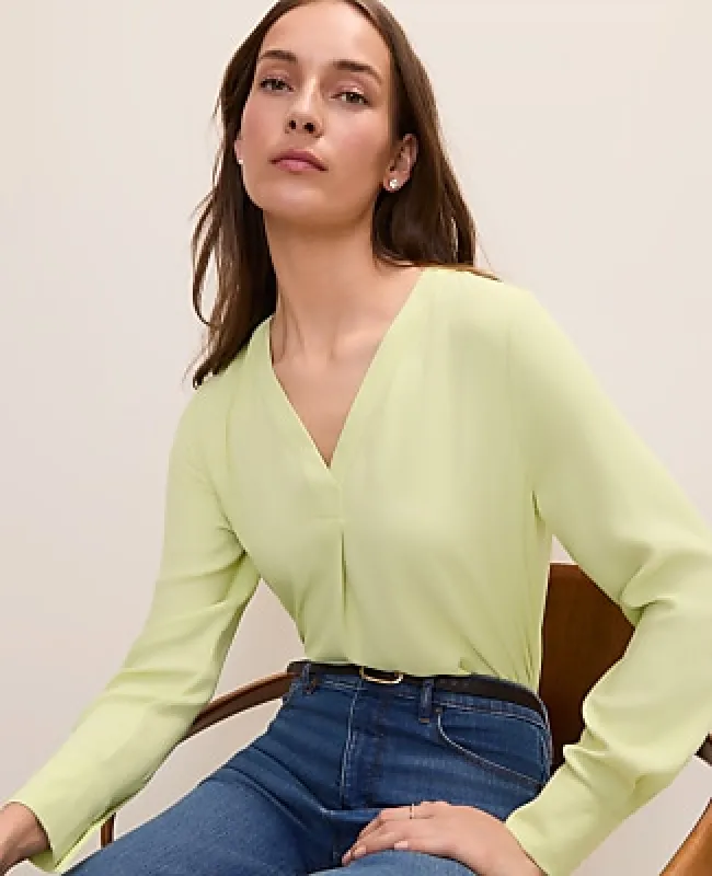 Ann Taylor Petite Mixed Media Pleat Front Top made by Ann Taylor