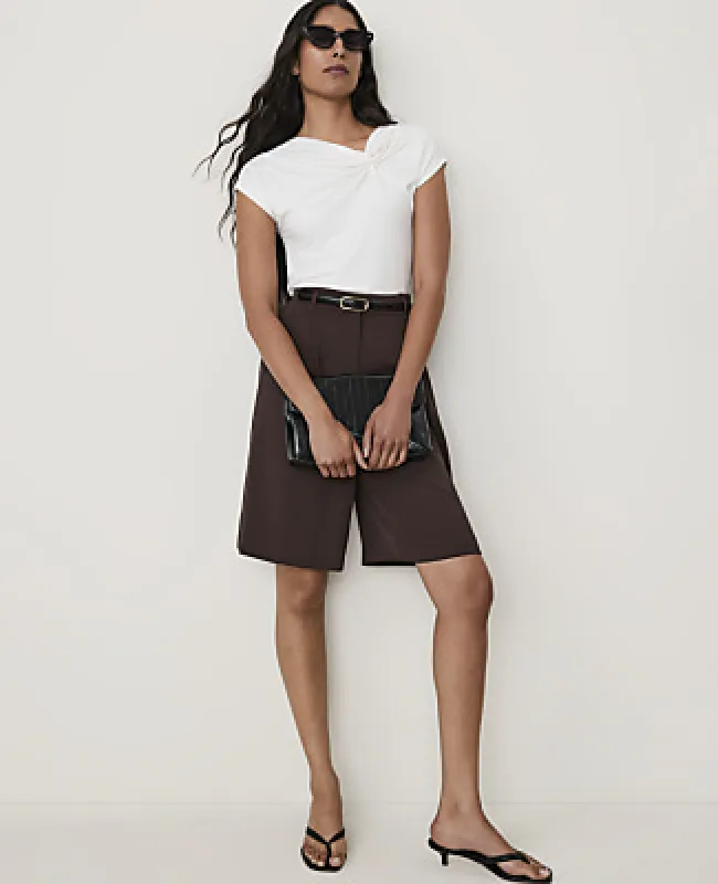 Ann Taylor Petite Pleated Bermuda Short made by Ann Taylor