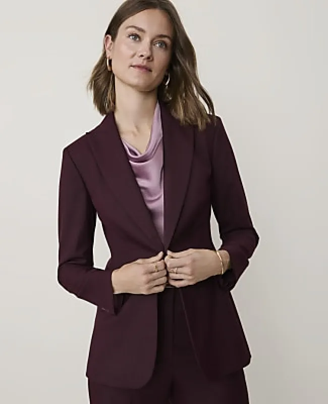 Ann Taylor The Petite Fitted Long Blazer in Classic Canvas made by Ann Taylor