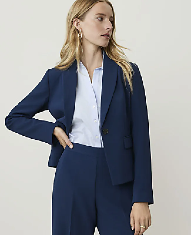 Ann Taylor The Petite Shorter Single Button Blazer in Fluid Crepe made by Ann Taylor