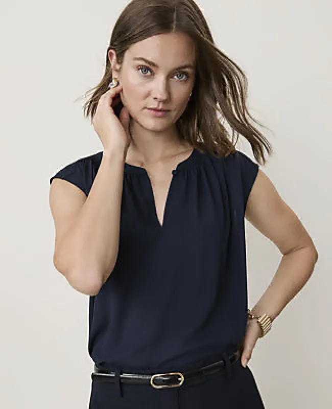 Ann Taylor Mixed Media Keyhole Sleeveless Top made by Ann Taylor