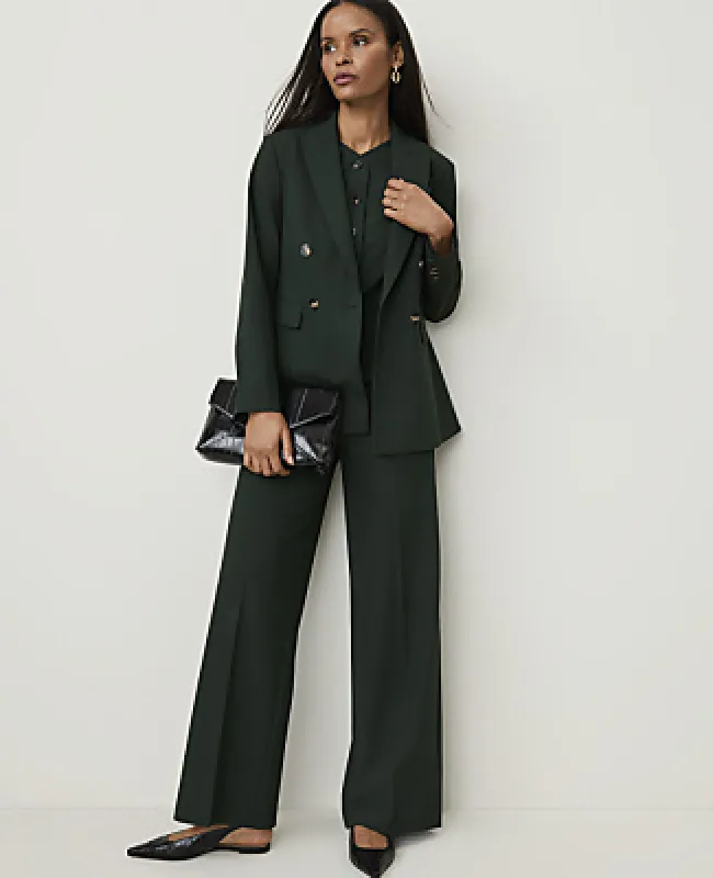 Ann Taylor The Petite Wide-Leg Pant in Seasonless Stretch made by Ann Taylor