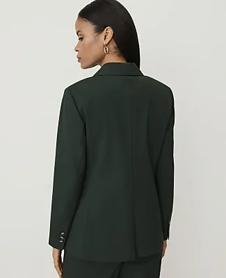 Ann Taylor The Petite Tailored Blazer in Seasonless Stretch sold by Ann Taylor product image thumbnail 2