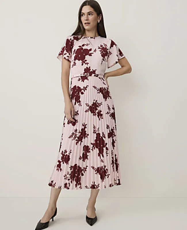 Ann Taylor Floral Pleated Flare Midi Dress made by Ann Taylor