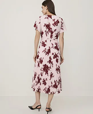 Ann Taylor Floral Pleated Flare Midi Dress sold by Ann Taylor product image thumbnail 2