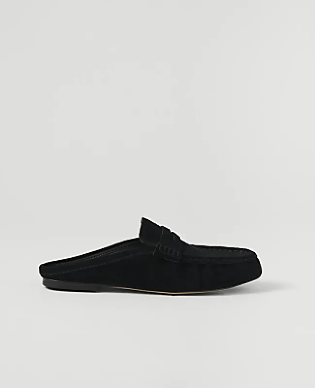 Ann Taylor Weekend Suede Loafer Slide made by Ann Taylor