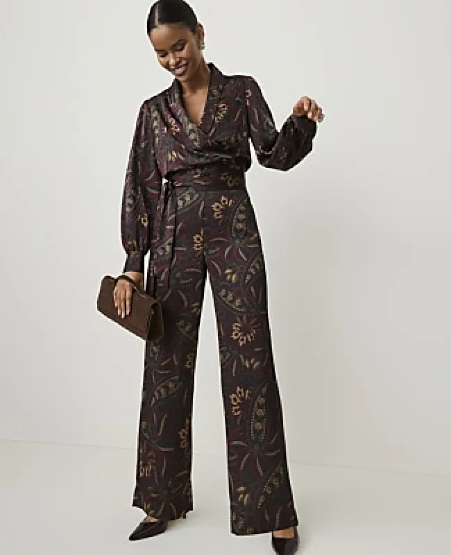 Ann Taylor The Petite Paisley Side Zip Pant in Satin made by Ann Taylor