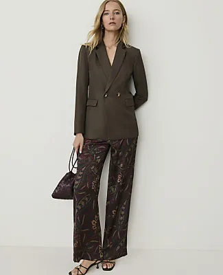 Ann Taylor The Petite Crosby Blazer sold by Ann Taylor product image thumbnail 3
