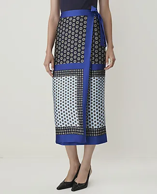 Ann Taylor Geo Print Wrap Skirt in Satin sold by Ann Taylor product image thumbnail 2