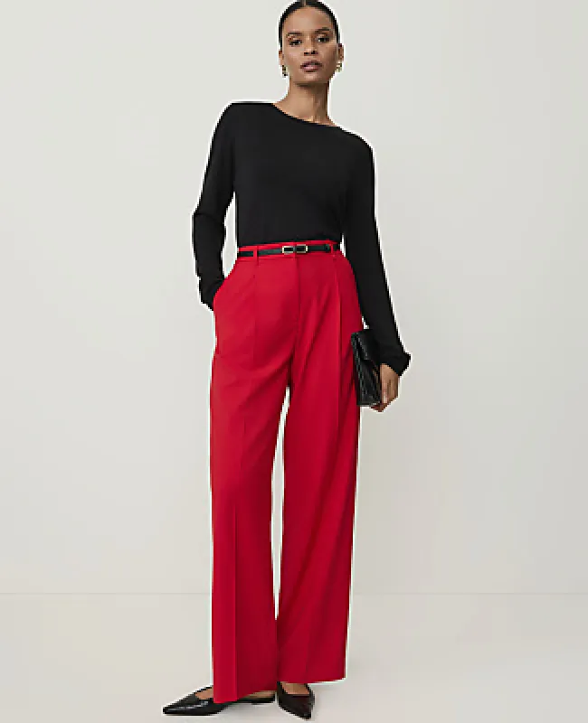 Ann Taylor The Petite Pleated Straight Pant made by Ann Taylor