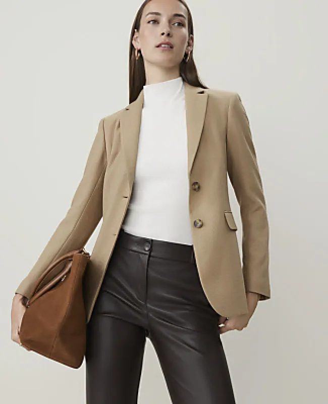 Ann Taylor The Petite Greenwich Blazer made by Ann Taylor