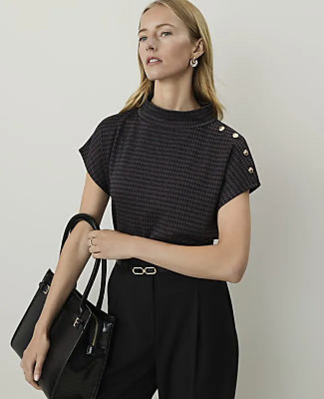 Ann Taylor Petite Houndstooth Mock Neck Top made by Ann Taylor