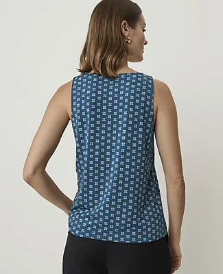 Ann Taylor Petite Floral Mixed Media V-Neck Shell Top sold by Ann Taylor product image thumbnail 2