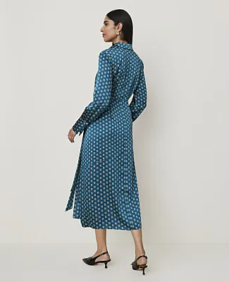 Ann Taylor Petite Collared Wrap Midi Dress sold by Ann Taylor product image thumbnail 2