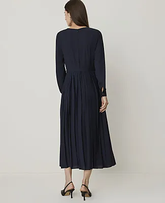 Ann Taylor Pleated Flare Midi Dress sold by Ann Taylor product image thumbnail 2