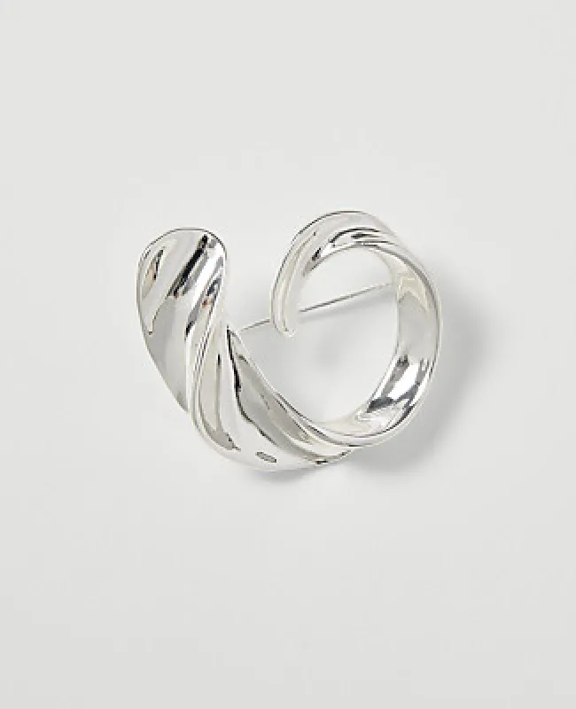 Ann Taylor Metal Swirl Brooch made by Ann Taylor
