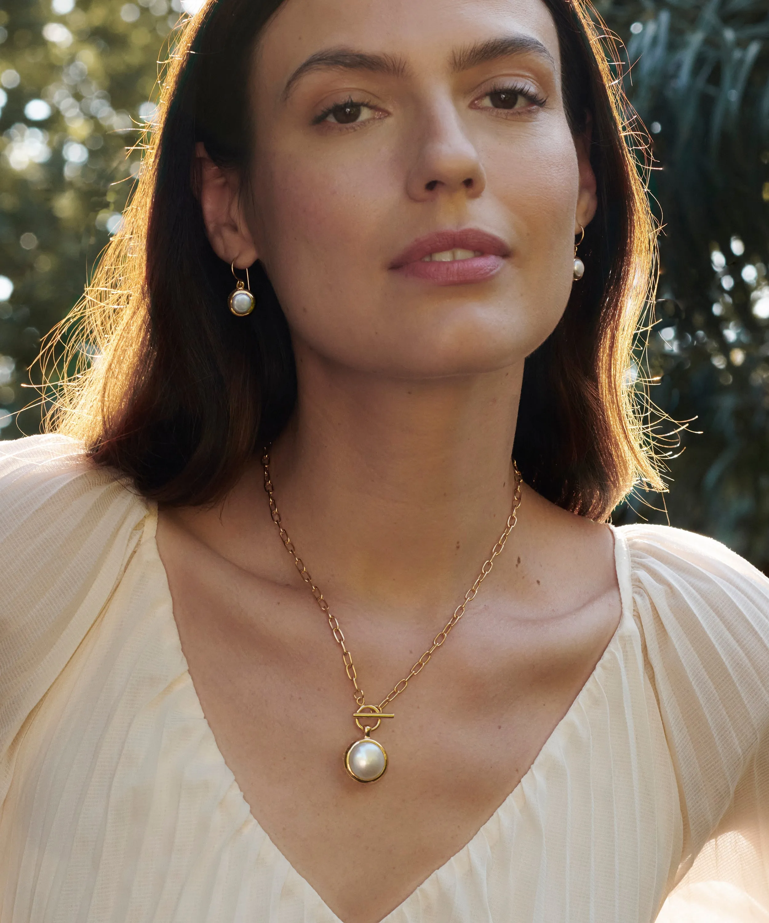 Coin Pearl Toggle Chain Necklace sold by Anna Beck product image thumbnail 3