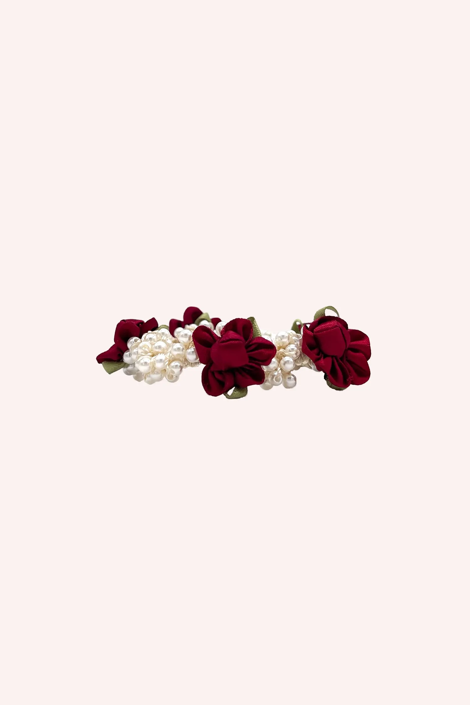 Roses and Pearls Scrunchie sold by Anna Sui product image thumbnail 2